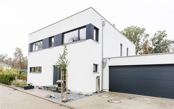 Kubushaus Bauhaus 221 von FischerHaus