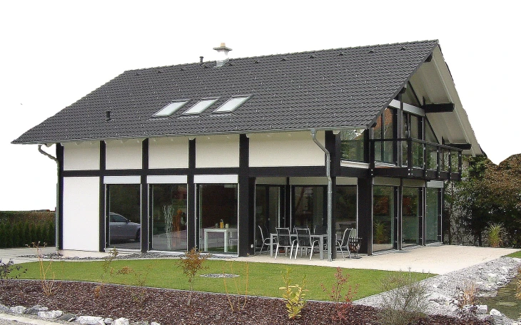 Lehner-Haus - Musterhaus Homestory 677