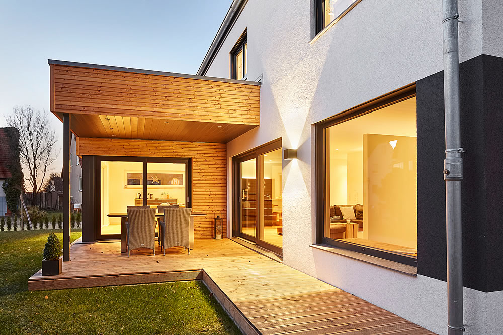 Musterhaus Fertighaus Satteldach Landhaus 207 Von Luxhaus Vertrieb Gmbh Co Kg