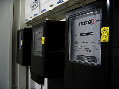 Stromzähler - die Kosten im Rahmen halten! Foto: geralt (CC0-Lizenz) / pixabay.com