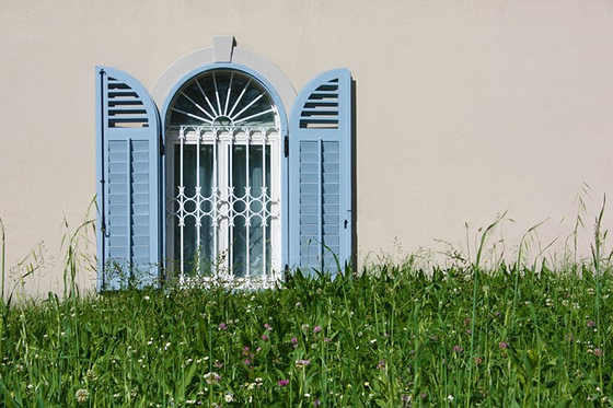 Fenster für das Fertighaus– den Durchblick behalten. Foto: lena1 / pixabay.com