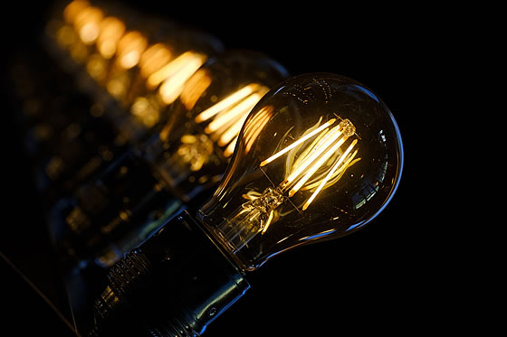 Moderne Beleuchtungskonzepte für Fertighäuser. Foto: Brun-nO / pixabay.com