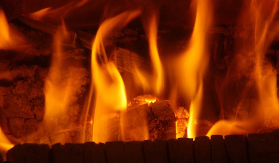 Kaminofen selber einbauen - darauf gilt es zu achten? Foto: pixabay.com Kaminofen selber einbauen - darauf gilt es zu achten? Foto: pixabay.com