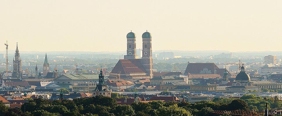 Passende Immobilienmakler im Internet finden, hier z. B. in München. Foto: pixabay.com