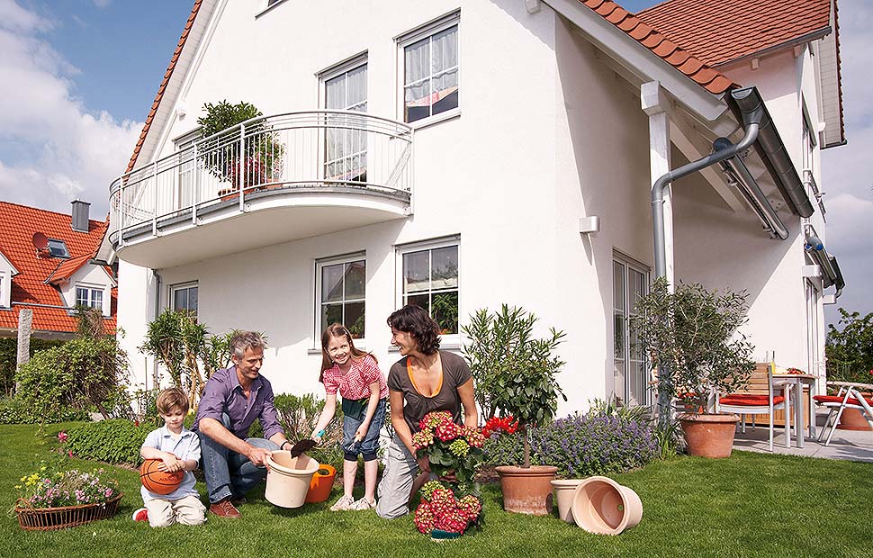 Zinssicherheit, Prämien, Flexibilität: Bausparverträge ermöglichen vielen Deutschen den Weg ins eigene Zuhause. Foto: Bausparkasse Schwäbisch Hall Zinssicherheit, Prämien, Flexibilität: Bausparverträge ermöglichen vielen Deutschen den Weg ins eigene Zuhause. Foto: Bausparkasse Schwäbisch Hall