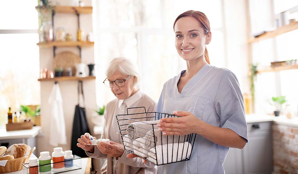 Pflegefall in der Familie – was nun? Foto: iStock.com / Zinkevych