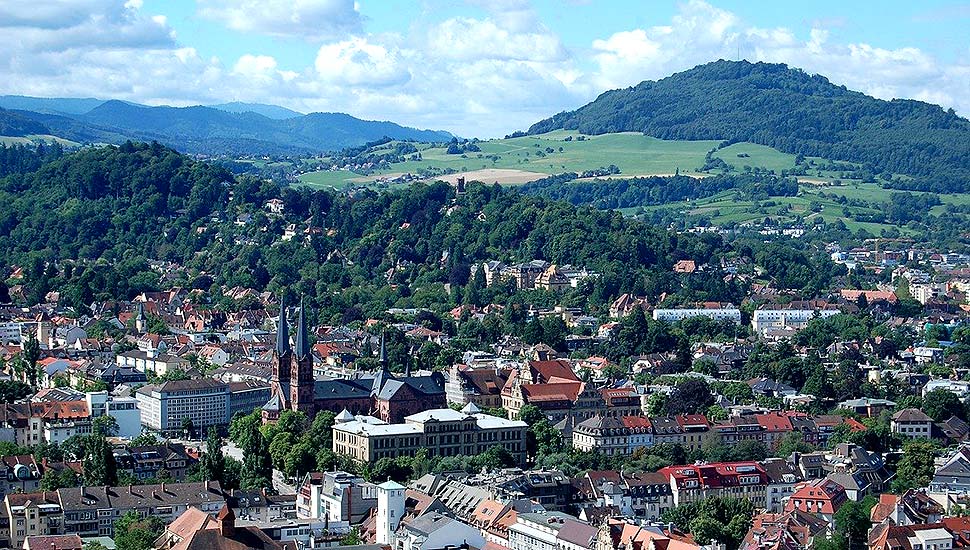 Wie wäre es den mit einem Eigenheim in Freiburg? Foto: pixabay.com