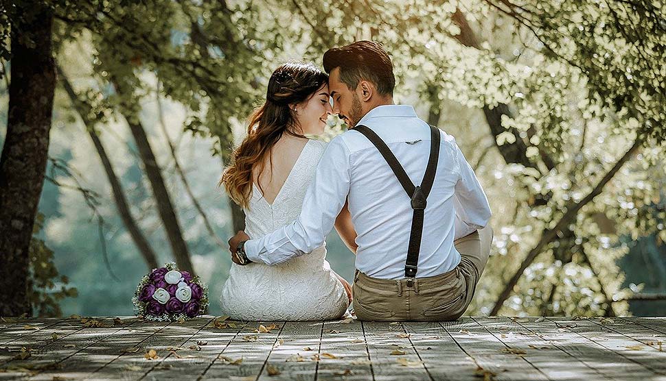 Gestalten Sie besondere Hochzeitseinladungen. Foto: pixabay.com