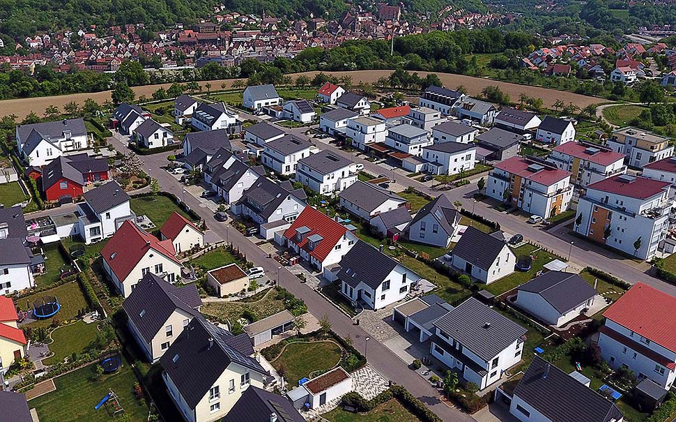 Alle Grundstücke und Immobilien in Deutschland werden neu bewertet. Grund- und Wohneigentümer müssen helfen. Foto: Bausparkasse Schwäbisch Hall
