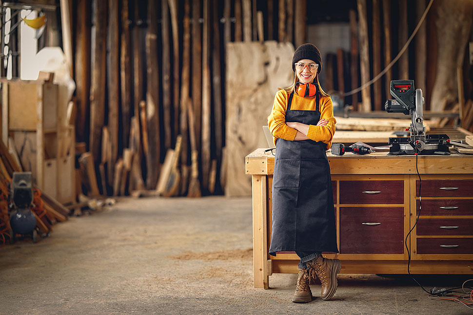 Die Vorteile einer Investition in hochwertige Einbaumöbel von Tischlereien in ihrer Nähe. Foto: evgenyatamanenko / iStock.com