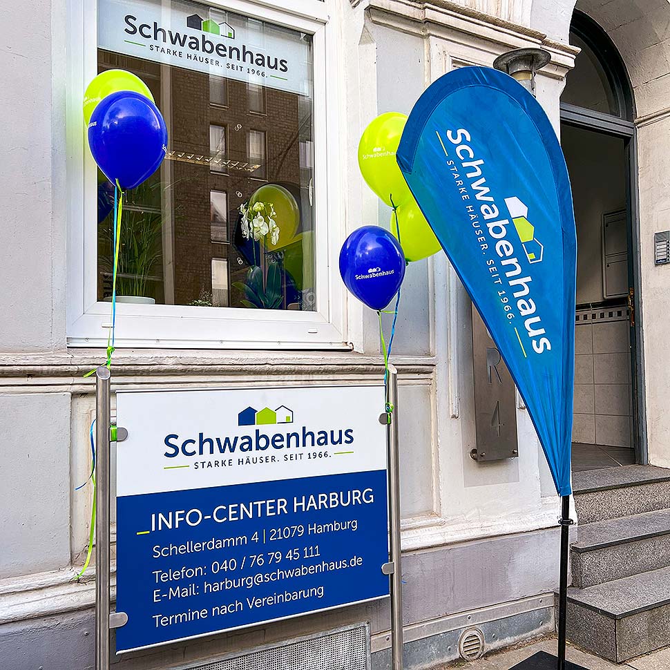 Schwabenhaus eröffnet bei schönstem Herbstwetter die Türen des neuen Info-Centers in Hamburg-Harburg. Foto: Schwabenhaus