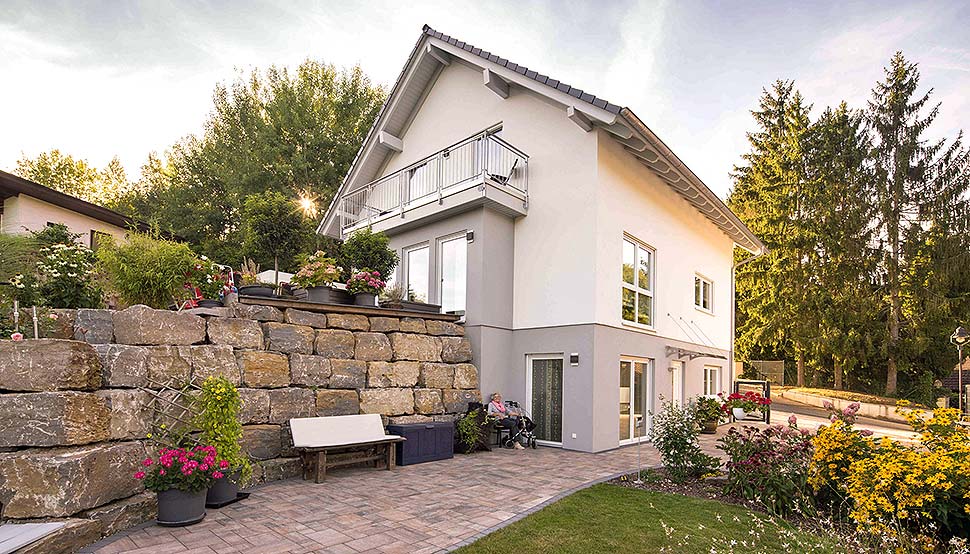 Eine separate Einliegerwohnung im Untergeschoss bietet Wohnkomfort und Flexibilität fürs Älterwerden. Foto: GÜF/MB Effizienzkeller / Katharina Jäger