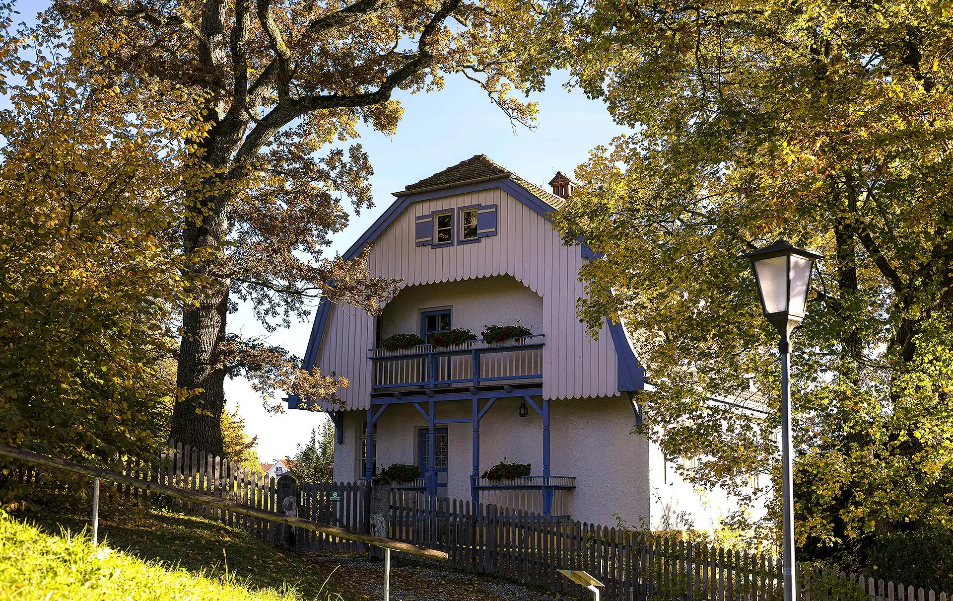 Der Süden Deutschlands gilt für viele Menschen als besonders lebenswert. In diesem Artikel gibt es daher Tipps dazu, worauf man beim Kauf von Immobilien in Süddeutschland achten sollte. Foto: Dieter K / Unsplash.com