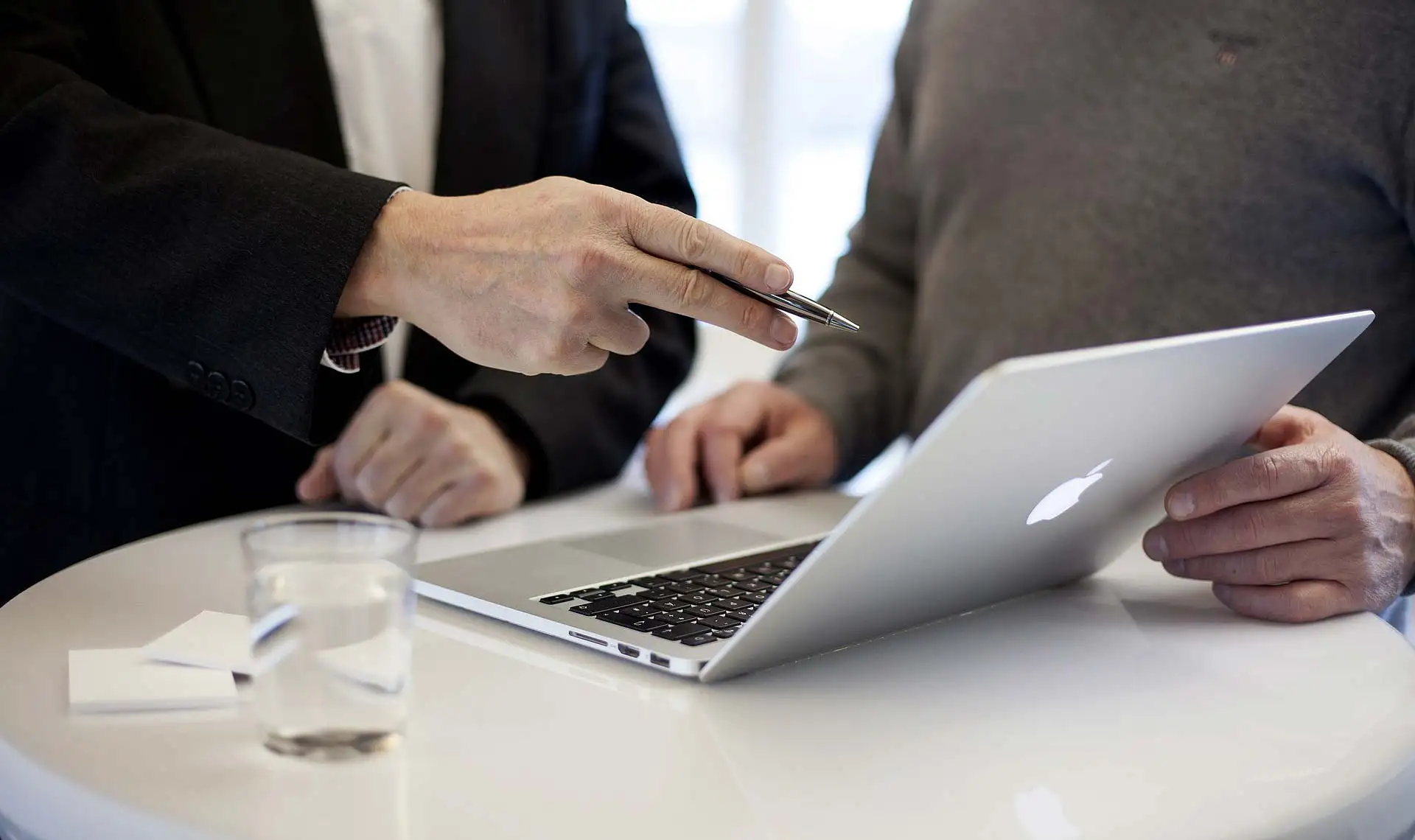 Der Energieberater erkennt den Sanierungsbedarf eines Gebäudes und begleitet den Eigentümer bei der Umsetzung der damit verbundenen Modernisierungsarbeiten! Foto: Pixabay.com