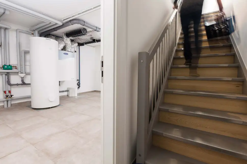 Wer beim Hausbau auf einen Keller verzichtet, muss ohne zusätzliche Wohn- und Nutzfläche auskommen. Foto: GÜF / Glatthaar Keller