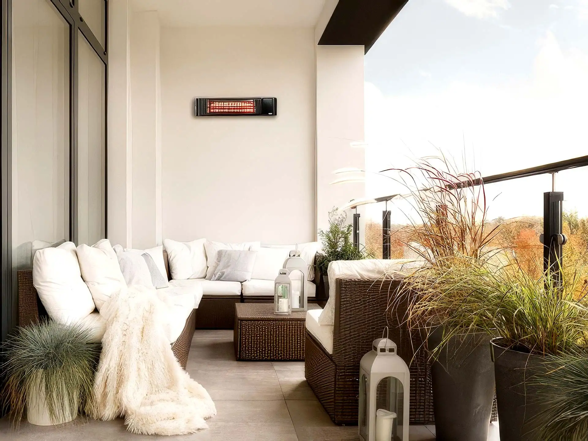 Die Vitramo-Terrassenheizstrahler – angenehme Wärme für kühle Sommerabende. Foto: Vitramo