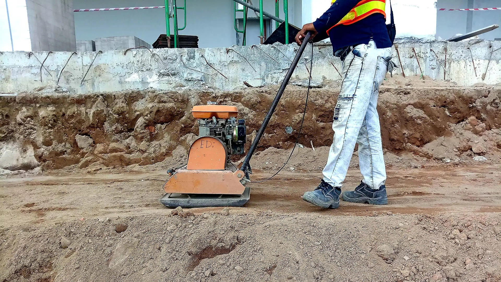 Boden nach dem Hausbau richtig vorbereiten. Foto: Wayang Gambar / pexels.com