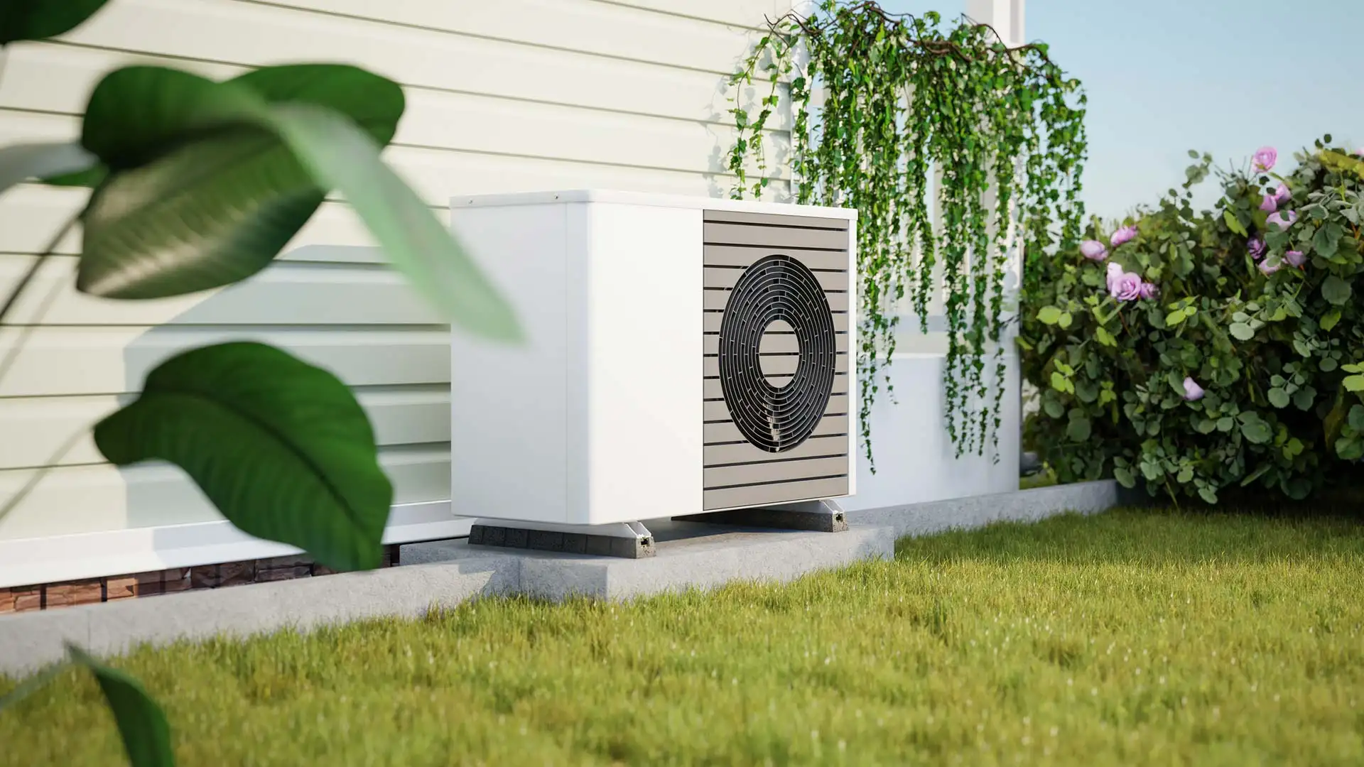 W&auml;rmepumpen-Strom clever planen: So kombinieren Sie Photovoltaik, &Ouml;kostrom, Speicher und passende Tarife f&uuml;r niedrigere Betriebskosten. Foto: aprott / iStock.com